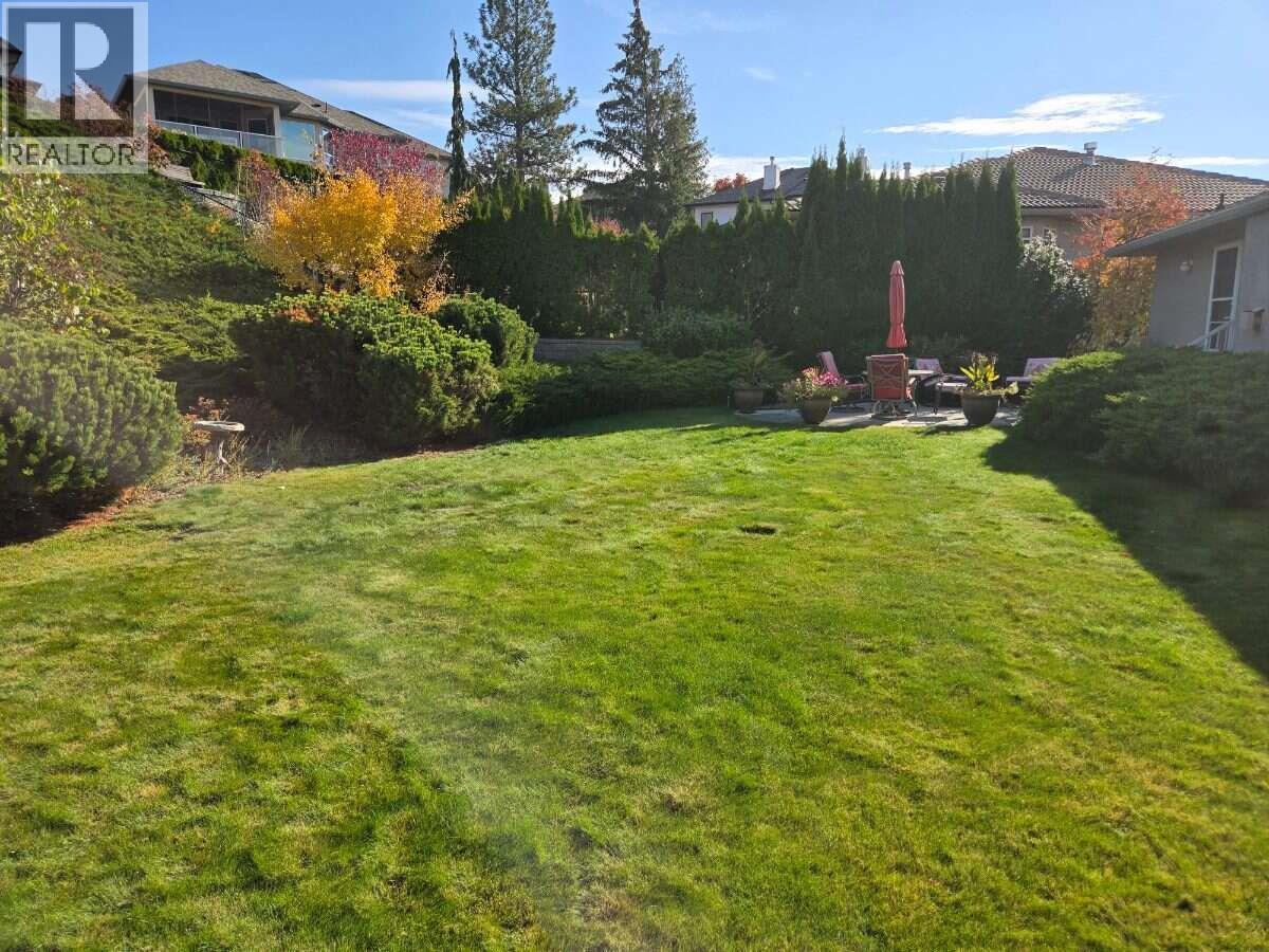  997 Skeena Drive North, Kelowna