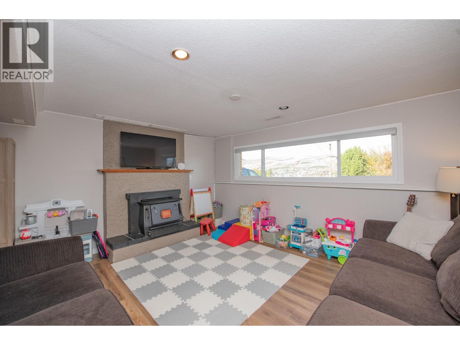 7126 Longacre Drive - 33