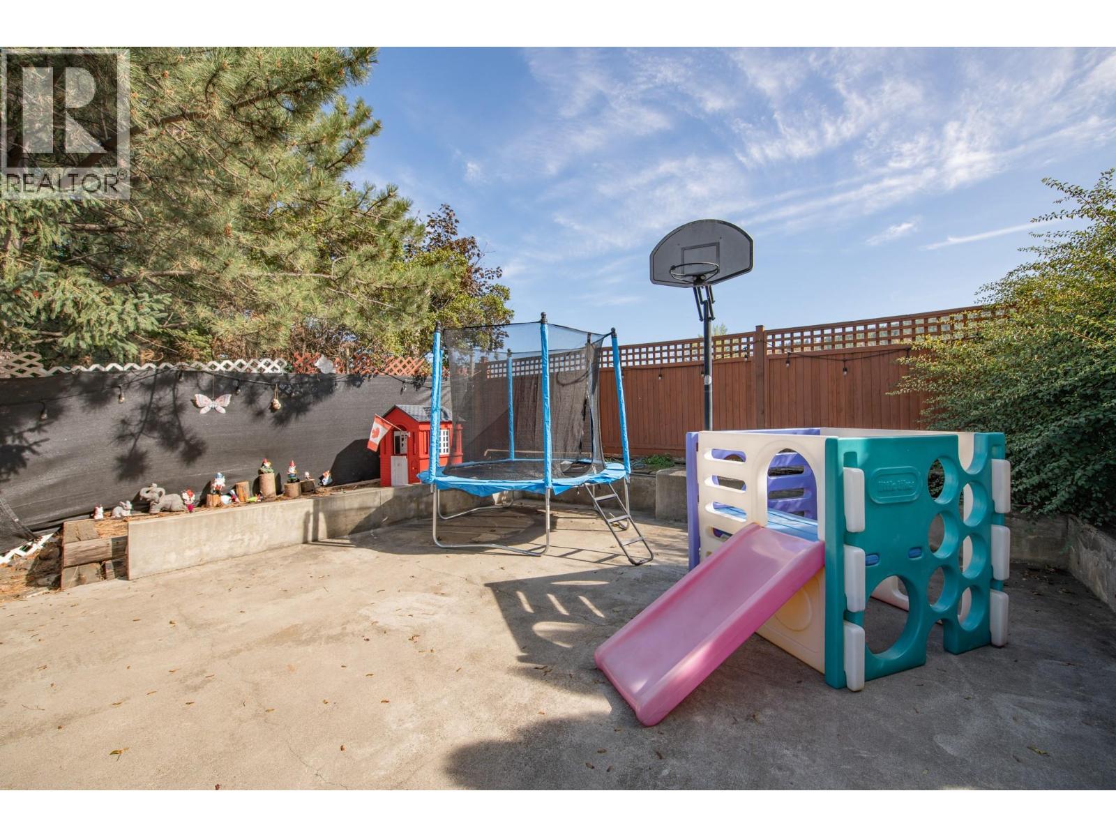 7126 Longacre Drive - 64