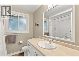 80 Churchill Drive, Cambridge, ON N1S3V2 Photo 17