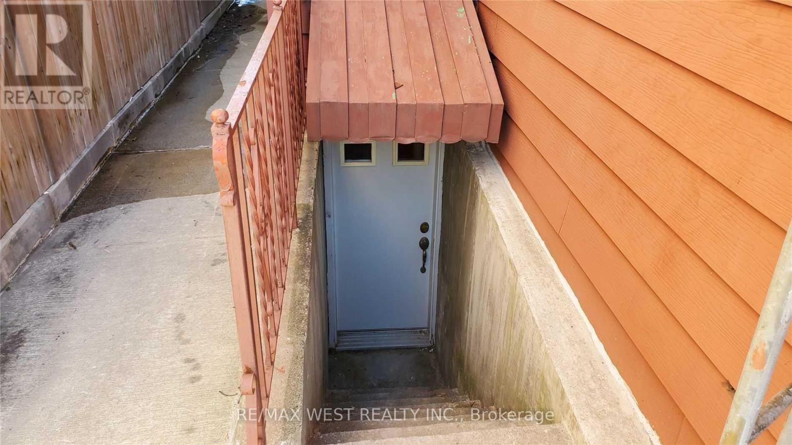 BSMT - 508 CONCORD AVENUE, Toronto (Dovercourt-Wallace Emerson-Junction) — photo 7
