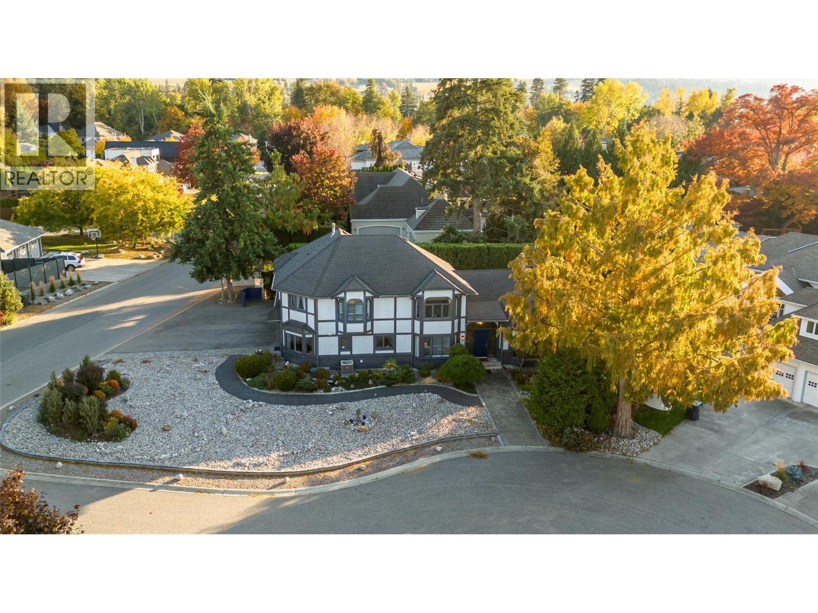  437 Duke Court, Kelowna