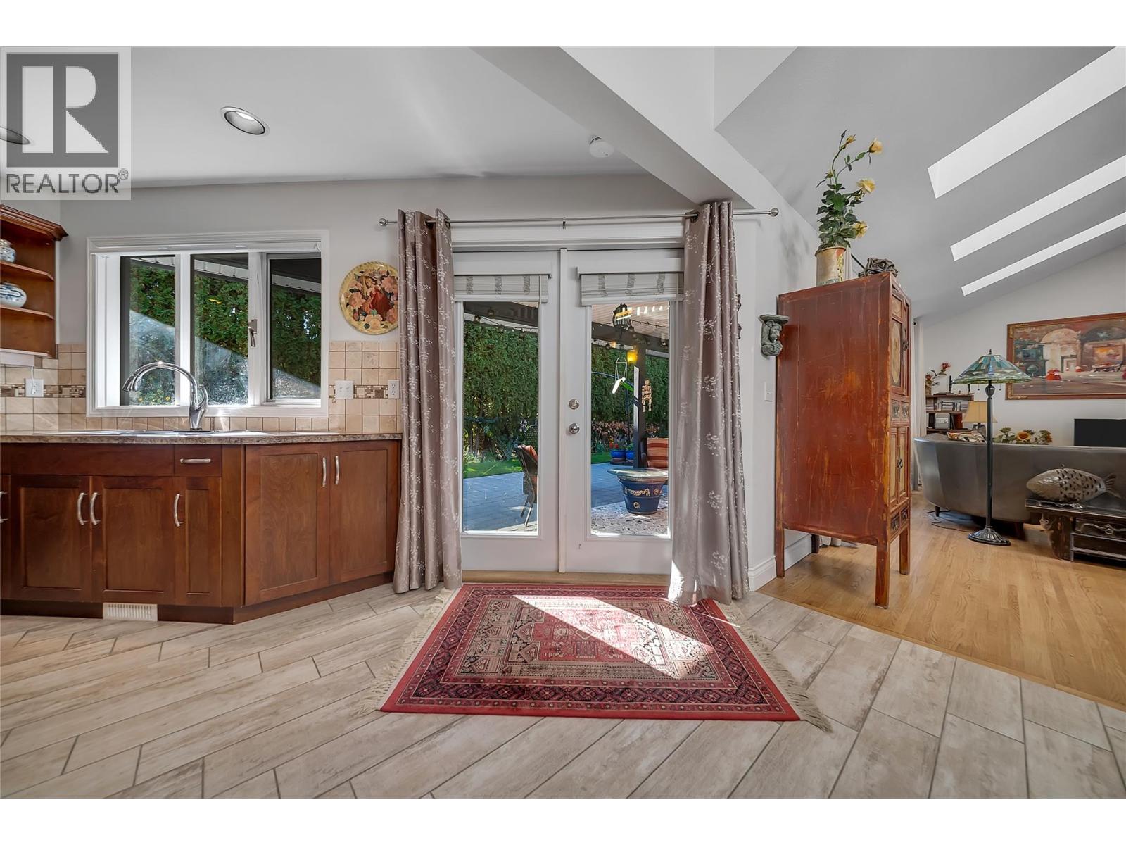  437 Duke Court, Kelowna