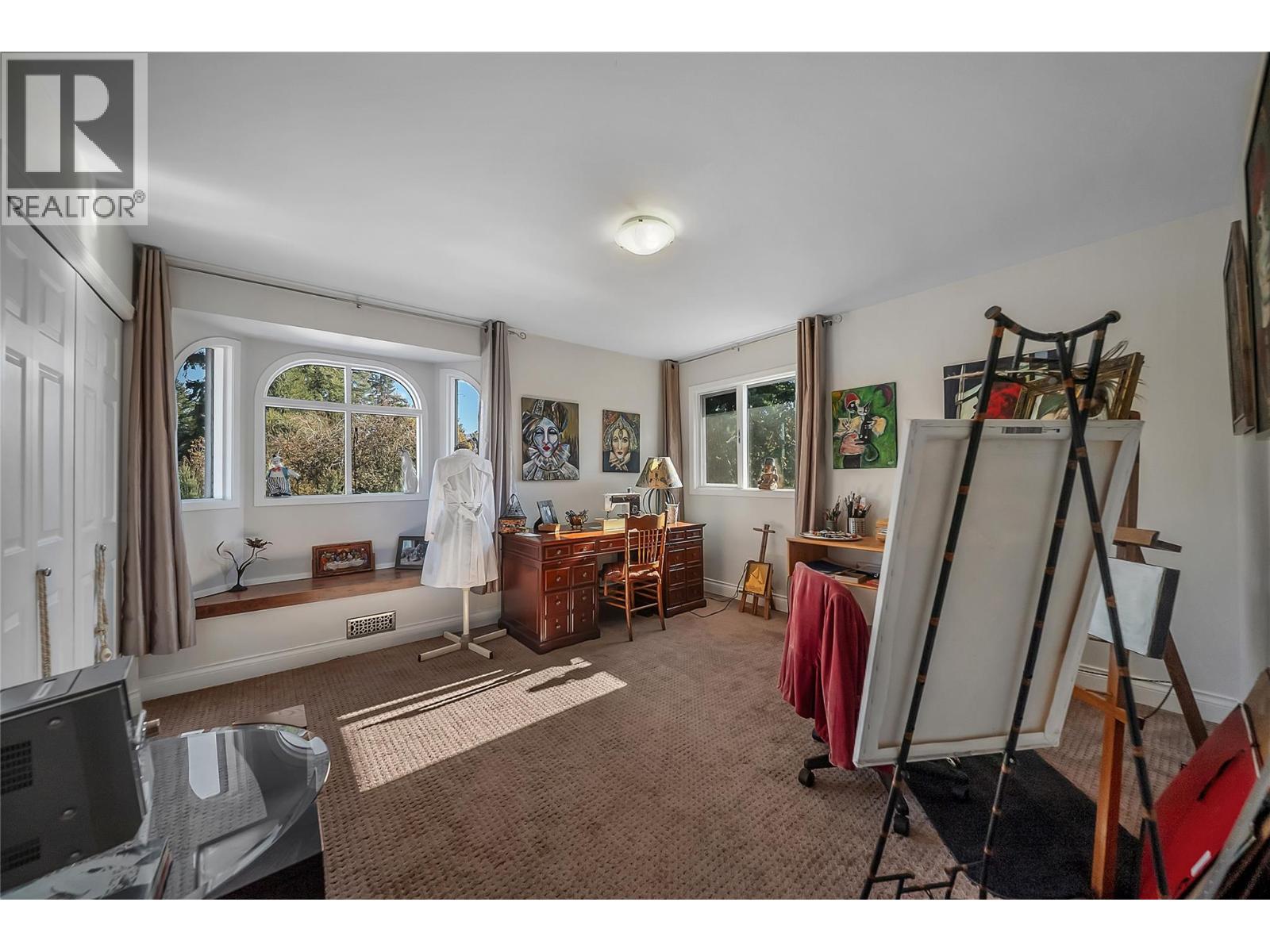  437 Duke Court, Kelowna