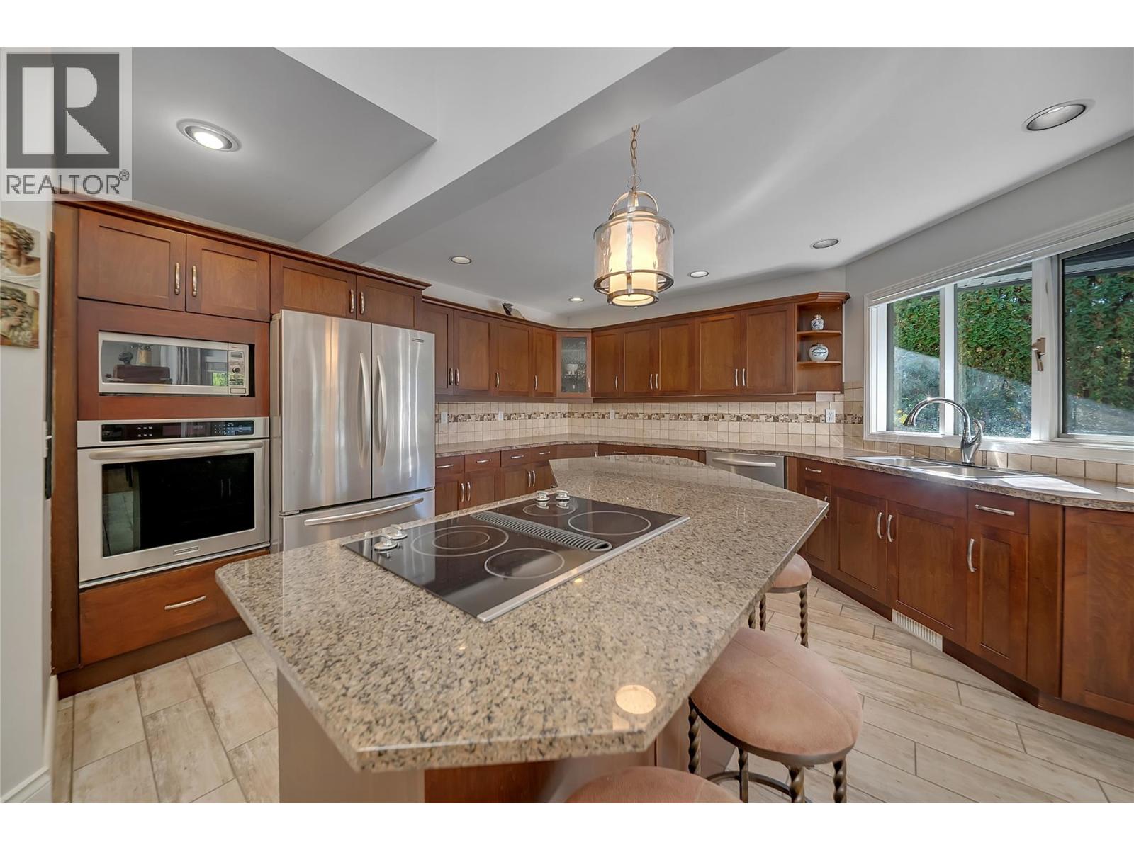  437 Duke Court, Kelowna