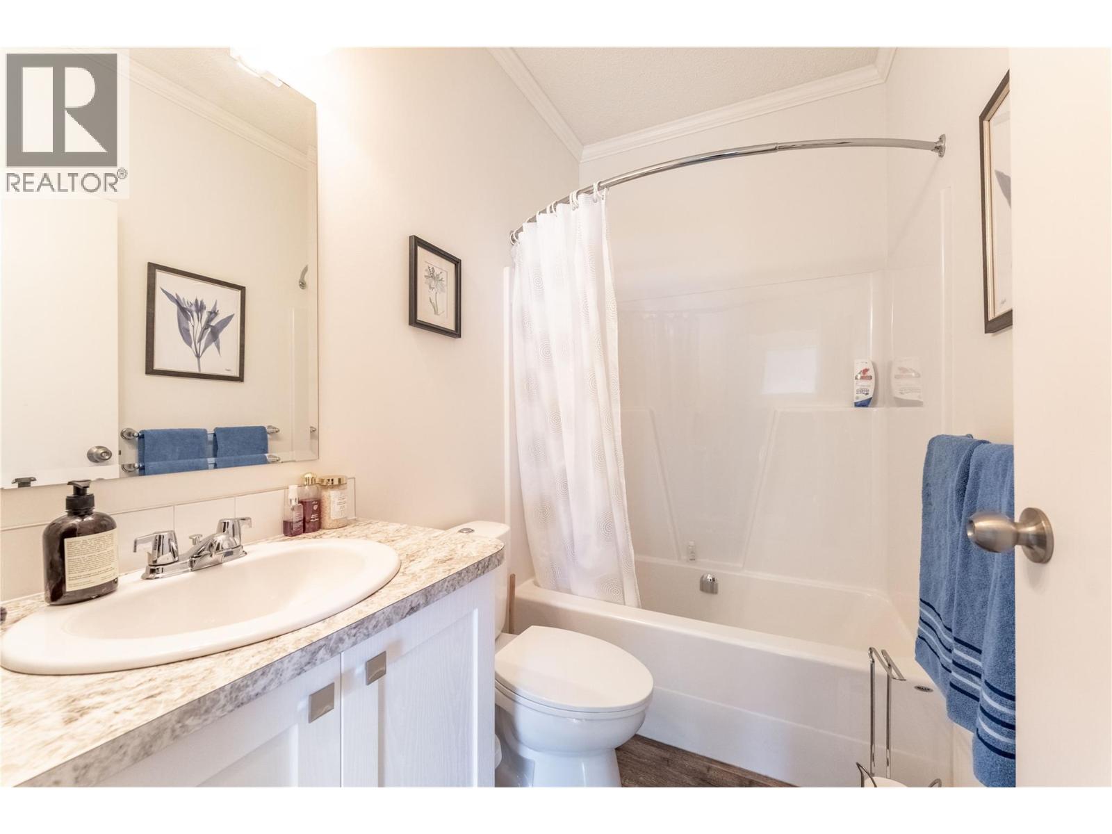 8732 3A Highway, Sirdar - Image 1