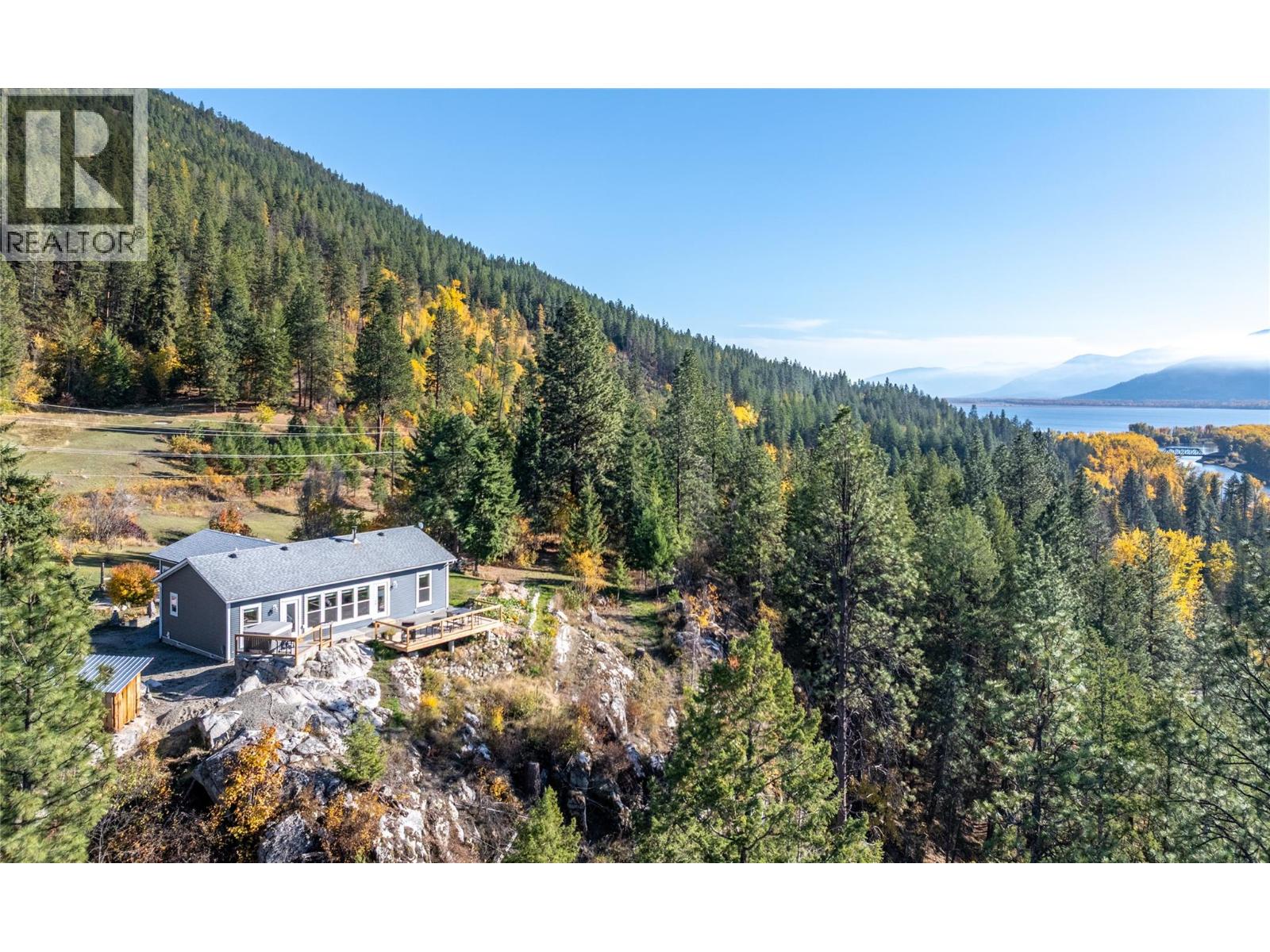 8732 3A Highway, Sirdar - Image 1