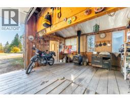 8732 3a Highway, Sirdar, BC V0B2N1 Photo 42