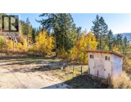 8732 3a Highway, Sirdar, BC V0B2N1 Photo 51
