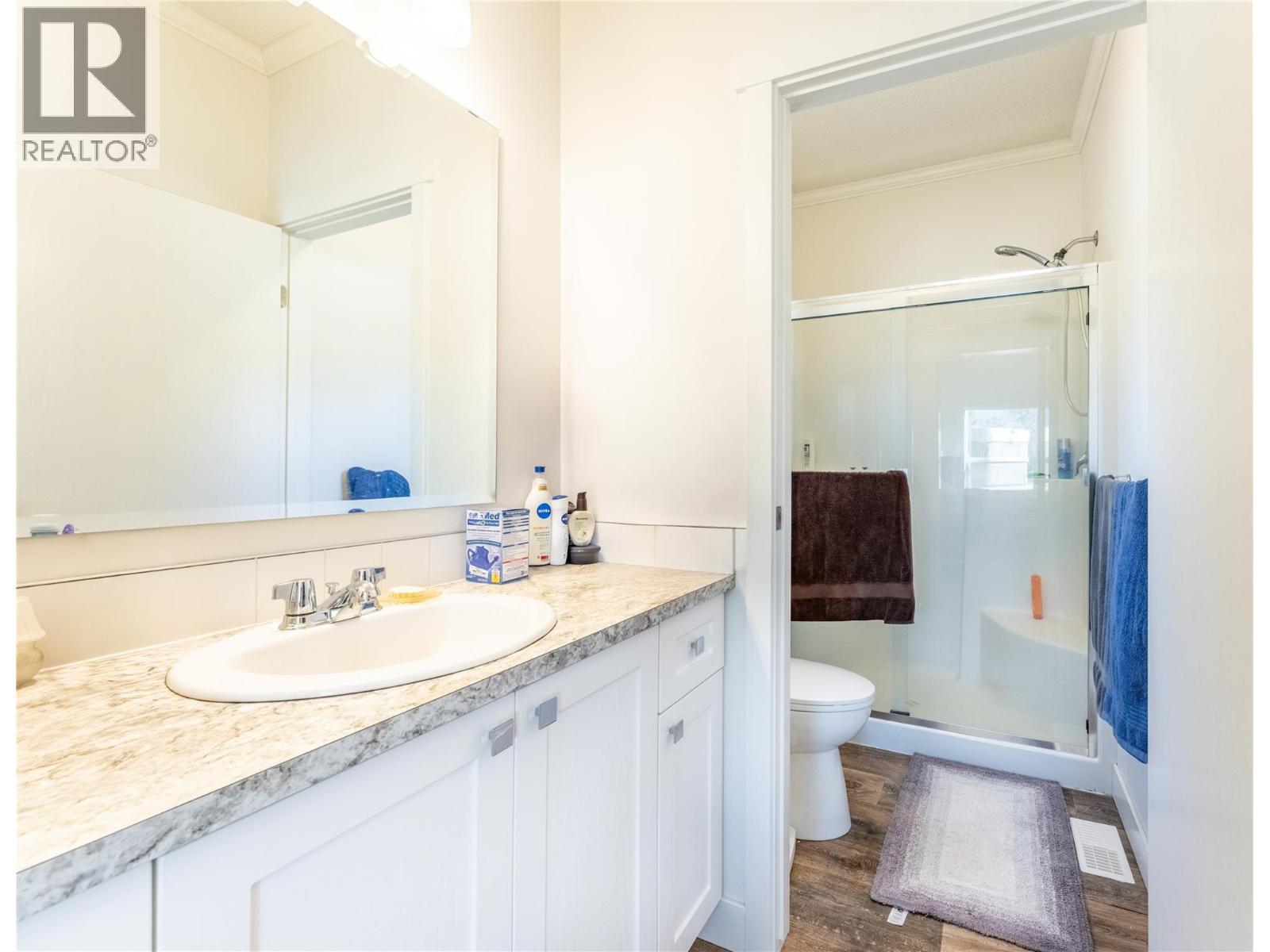 8732 3A Highway, Sirdar - Image 1