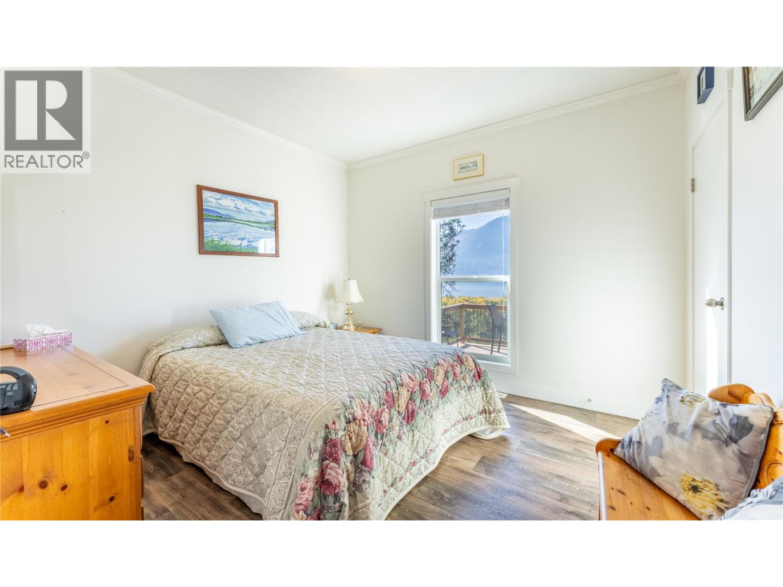 8732 3A Highway, Sirdar - Image 1
