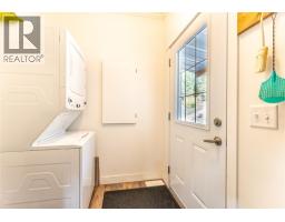 8732 3a Highway, Sirdar, BC V0B2N1 Photo 23