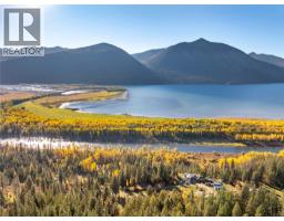 8732 3a Highway, Sirdar, BC V0B2N1 Photo 73