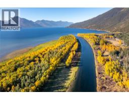 8732 3a Highway, Sirdar, BC V0B2N1 Photo 72
