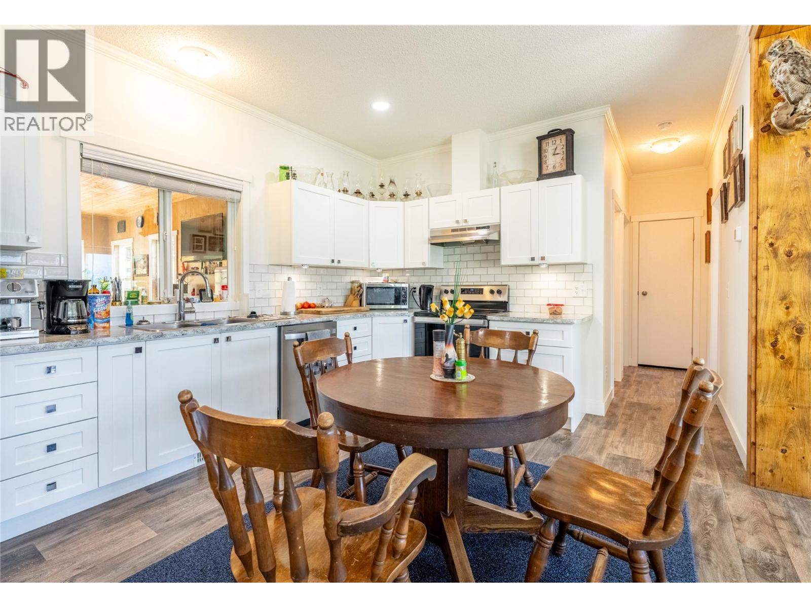 8732 3A Highway, Sirdar - Image 1
