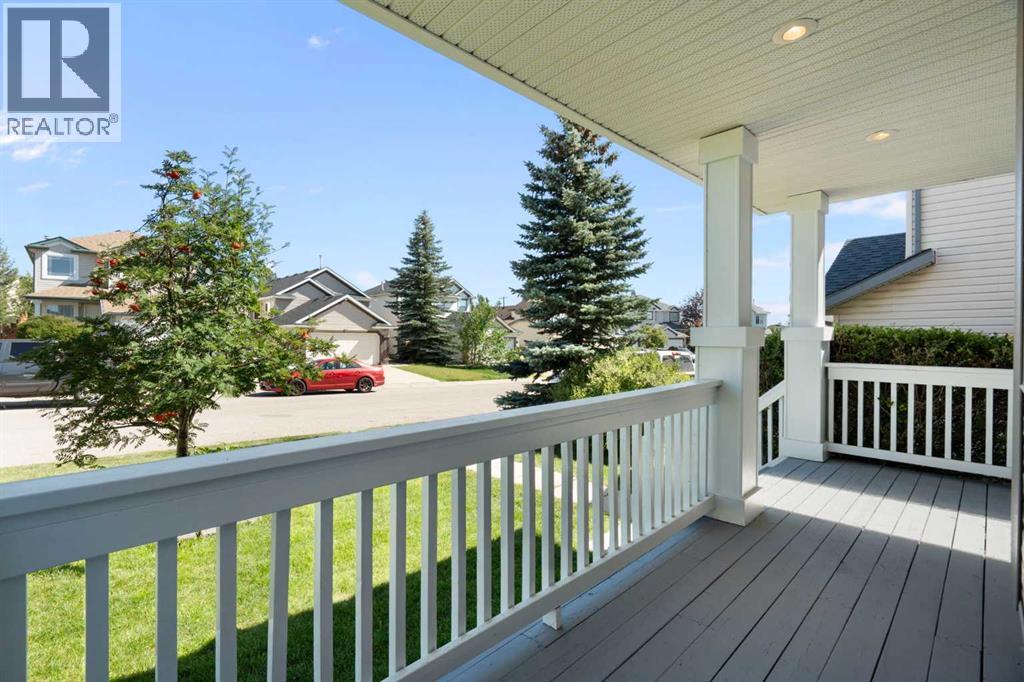 310 Coventry Road NE photo 4