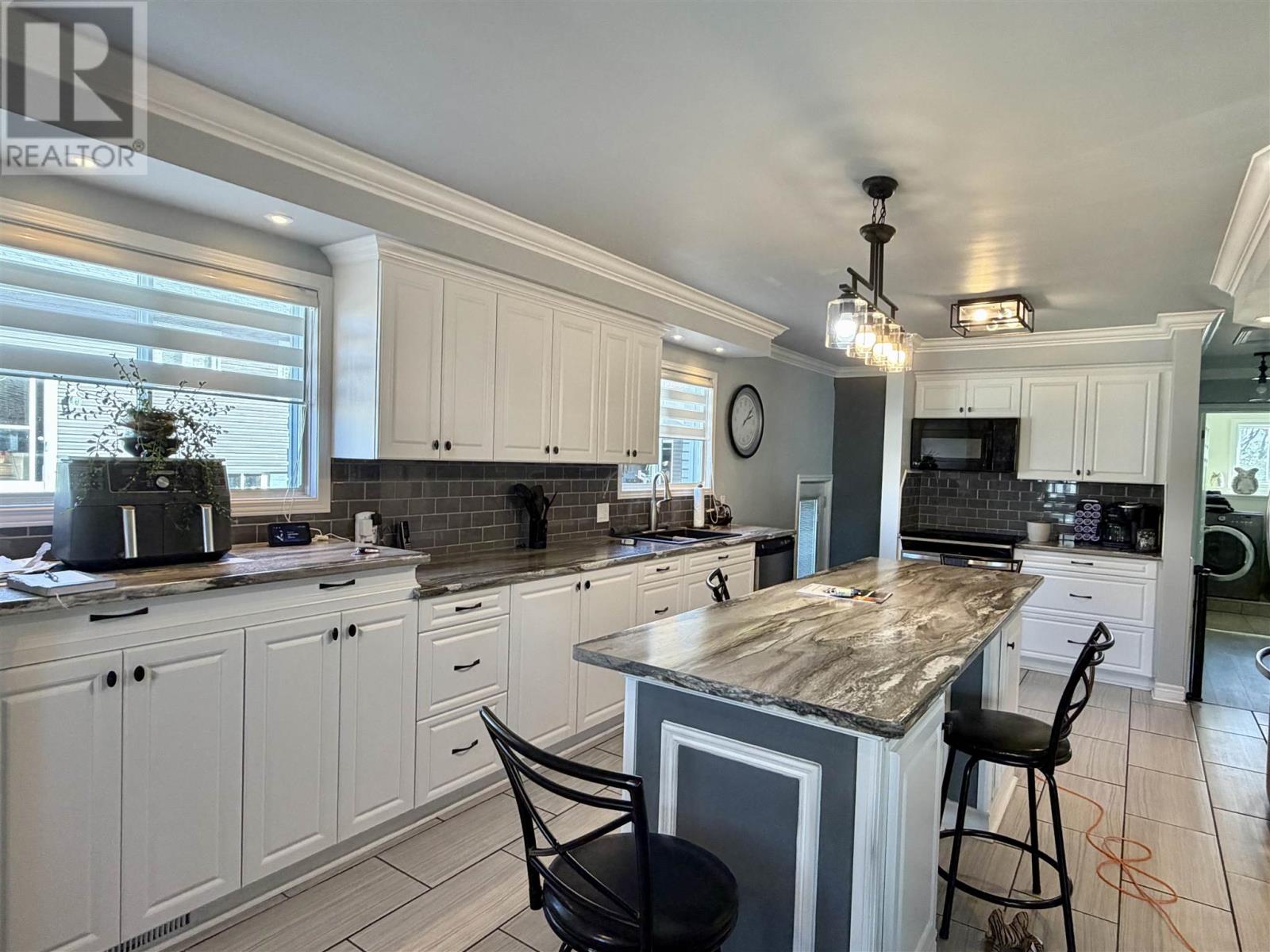 31 Ferguson RD, Elliot Lake — photo 3