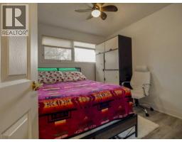 1216 Lakewood Road S, Lethbridge, AB T1K3E1 Photo 18