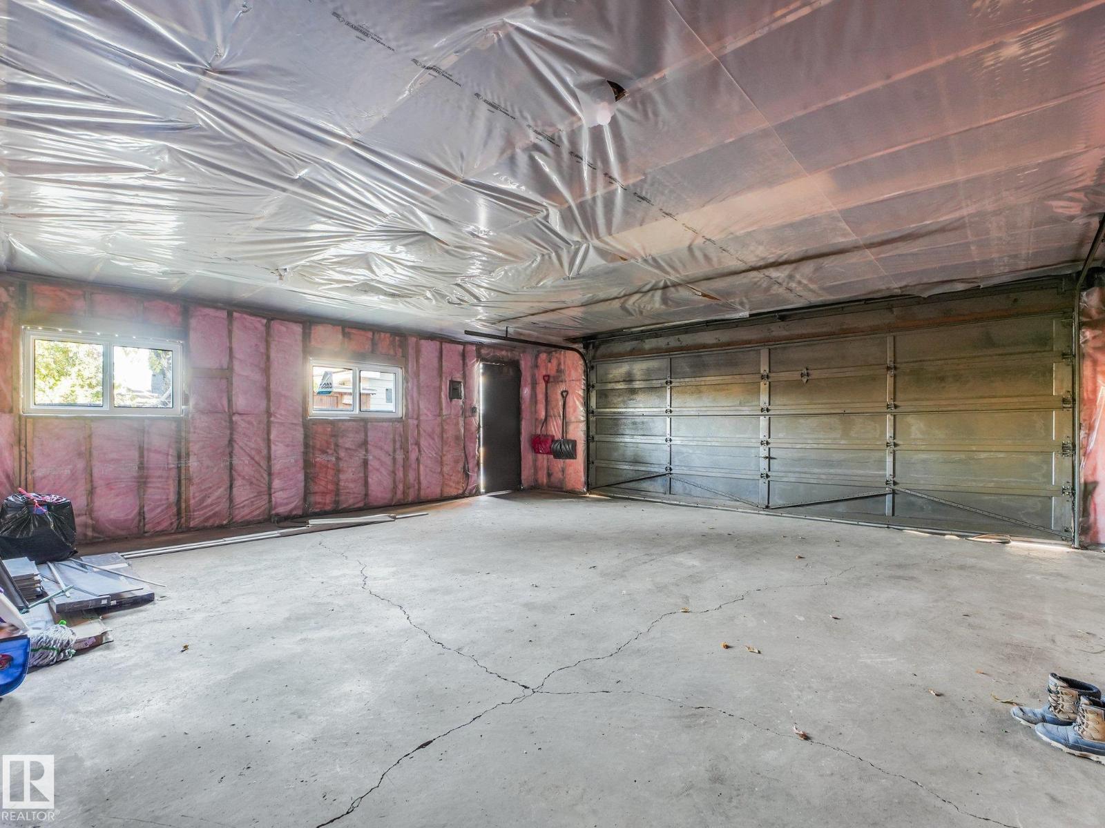 1036 Moyer Drive, photo 47