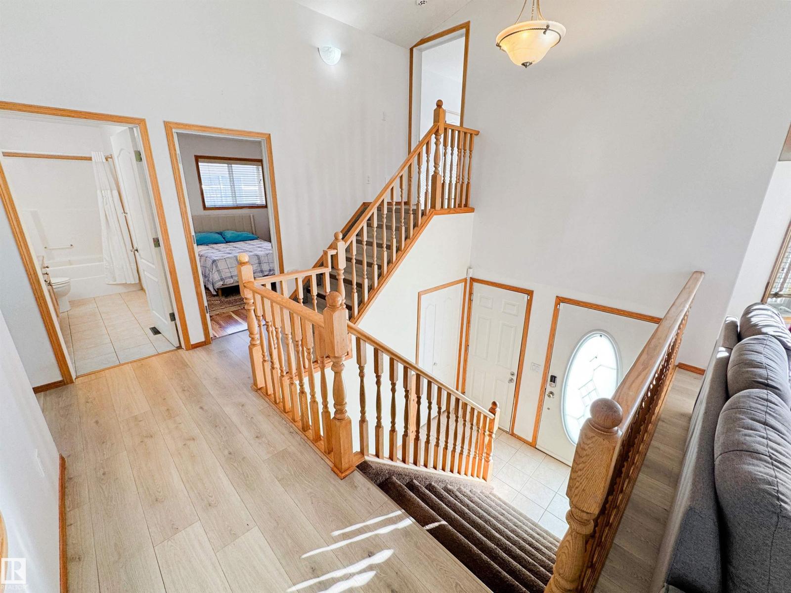 8010 166A AV NW, Edmonton — photo 10