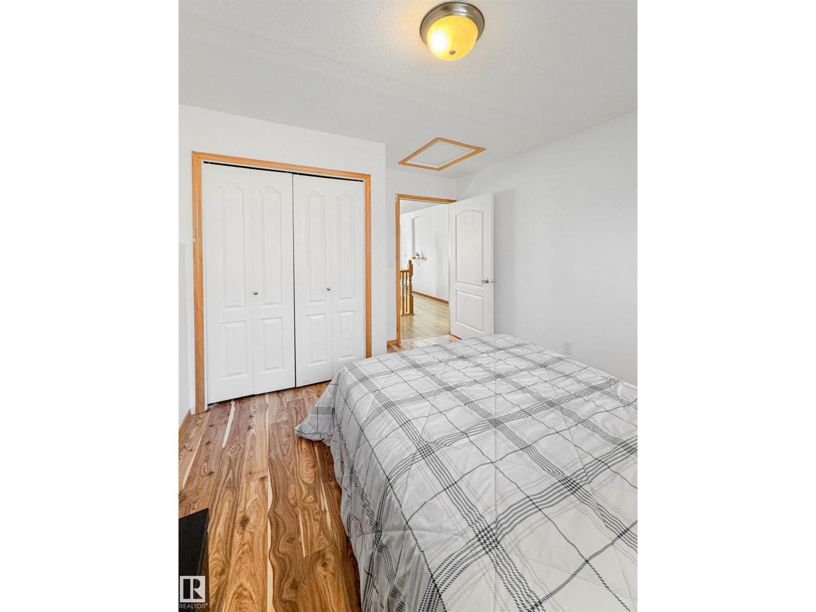8010 166A AV NW, Edmonton — photo 28