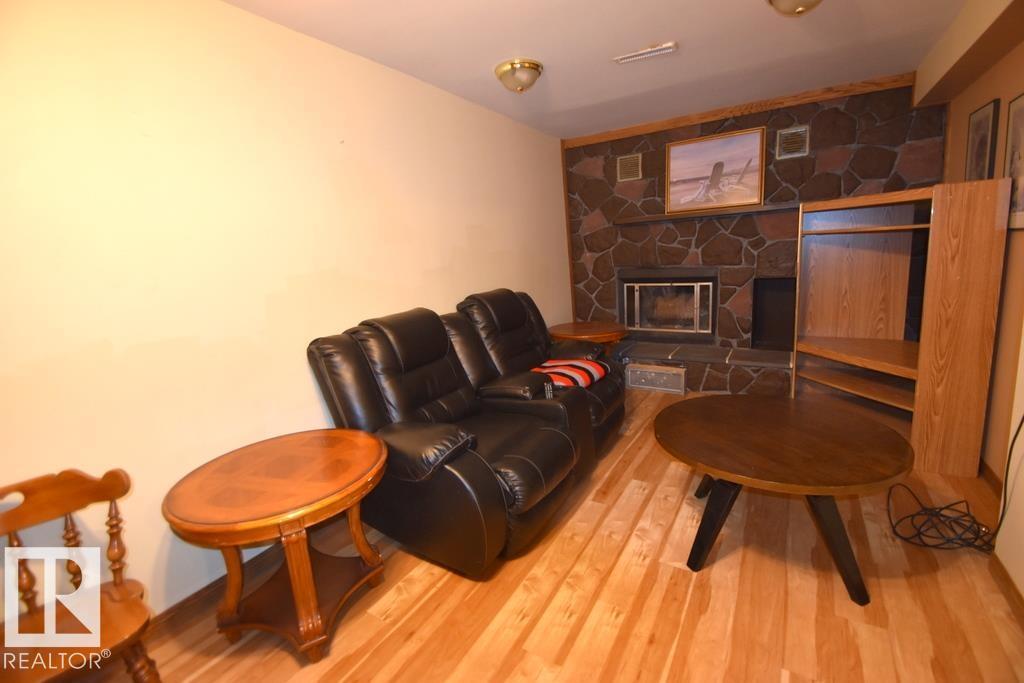 5302 Willow DR S, Boyle — photo 14