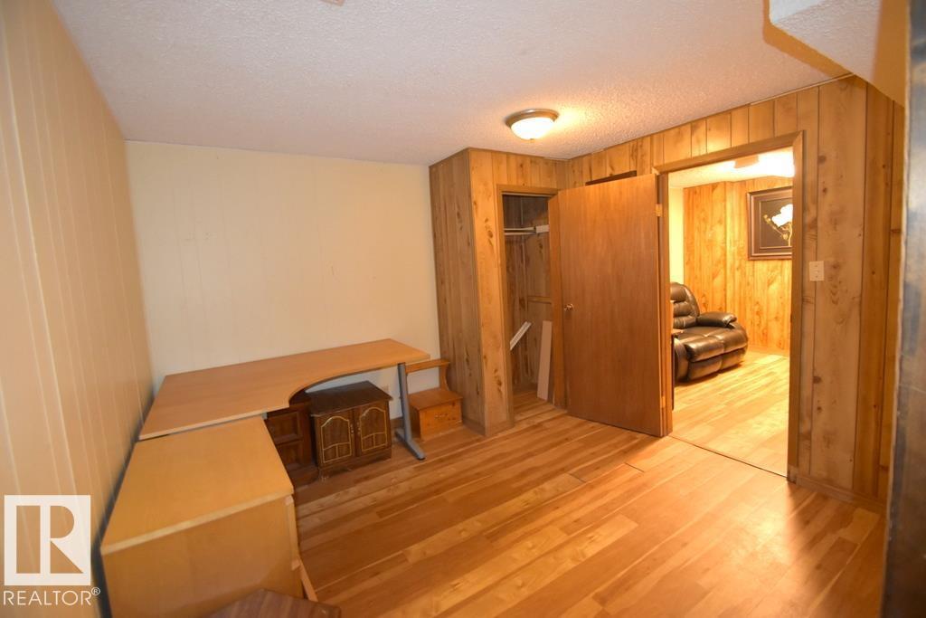 5302 Willow DR S, Boyle — photo 17