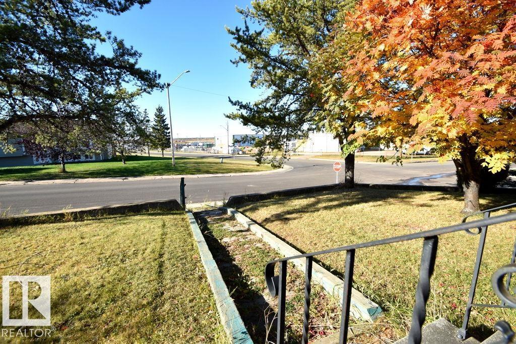 5302 Willow DR S, Boyle — photo 27