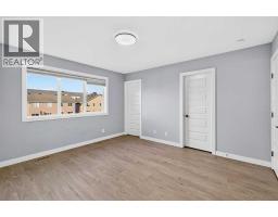 4pc Bathroom - 10 Travis Close, Red Deer, AB T4P0W5 Photo 13
