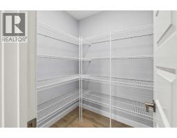 Bonus Room - 10 Travis Close, Red Deer, AB T4P0W5 Photo 6