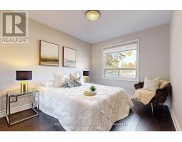 32 Araman Drive, Toronto, ON M1T2P6 Photo 7