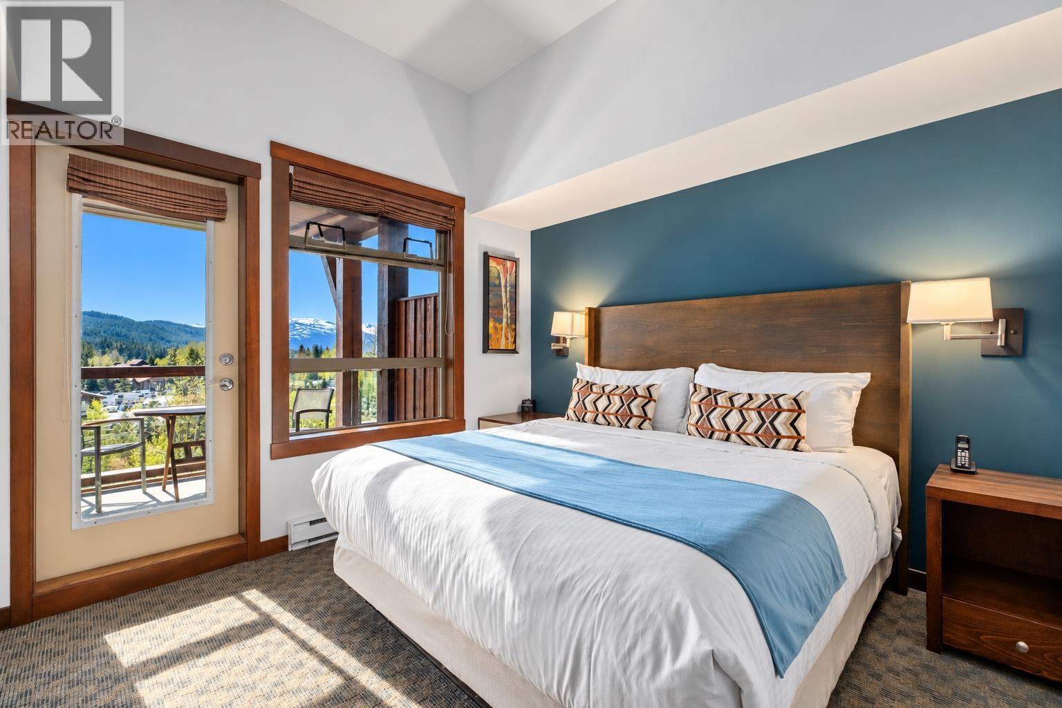 404A 2020 LONDON LANE, Whistler - Image 1
