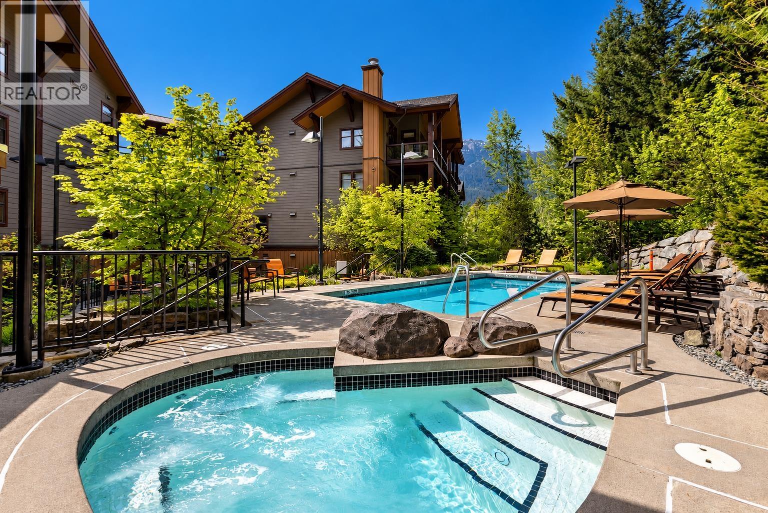 404A 2020 LONDON LANE, Whistler - Image 1