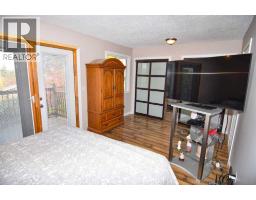100 Coach Manor Rise Sw, Calgary, AB T3H1E2 Photo 14