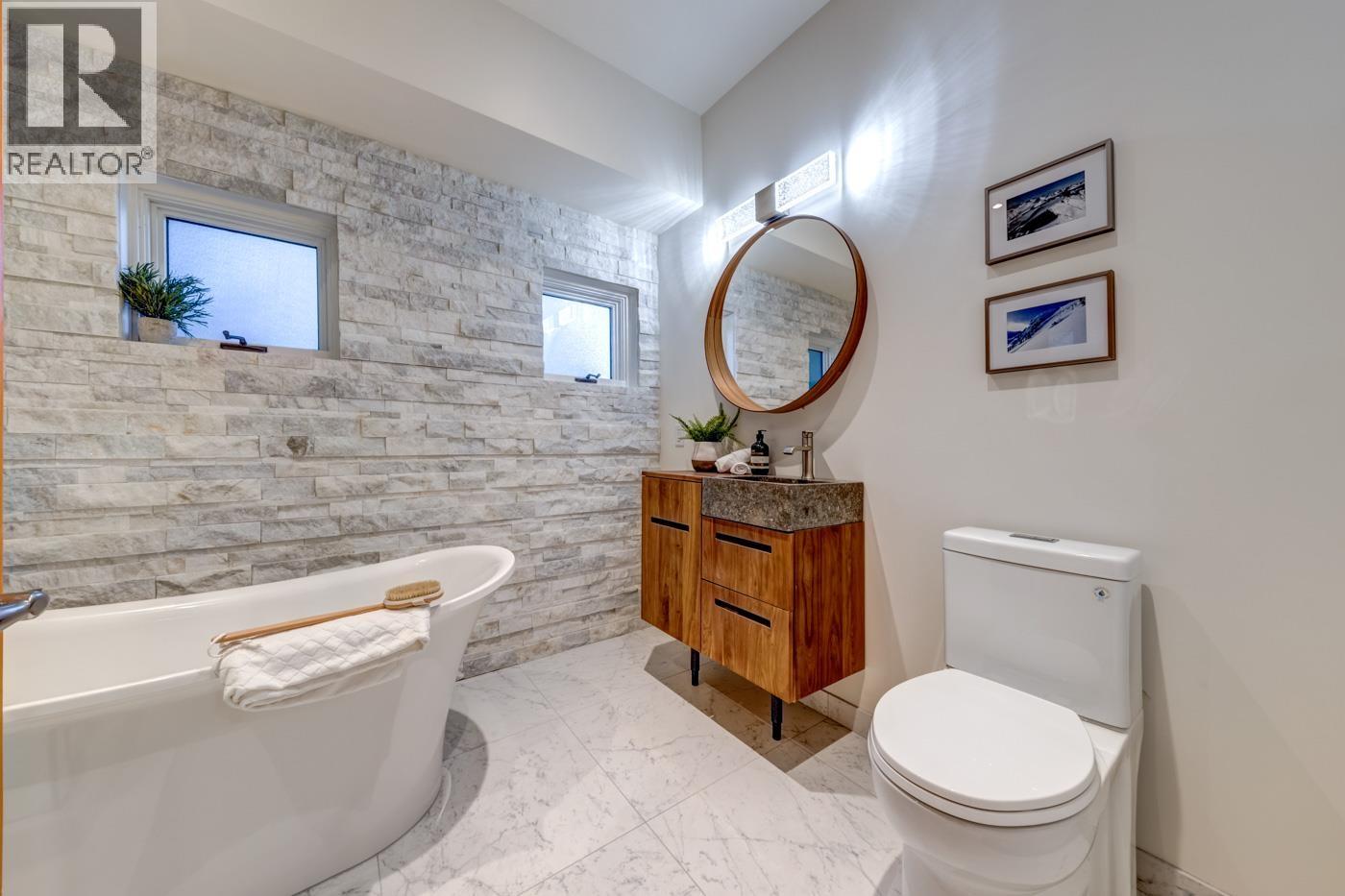 8348 MOUNTAIN VIEW DRIVE, Whistler - Image 1