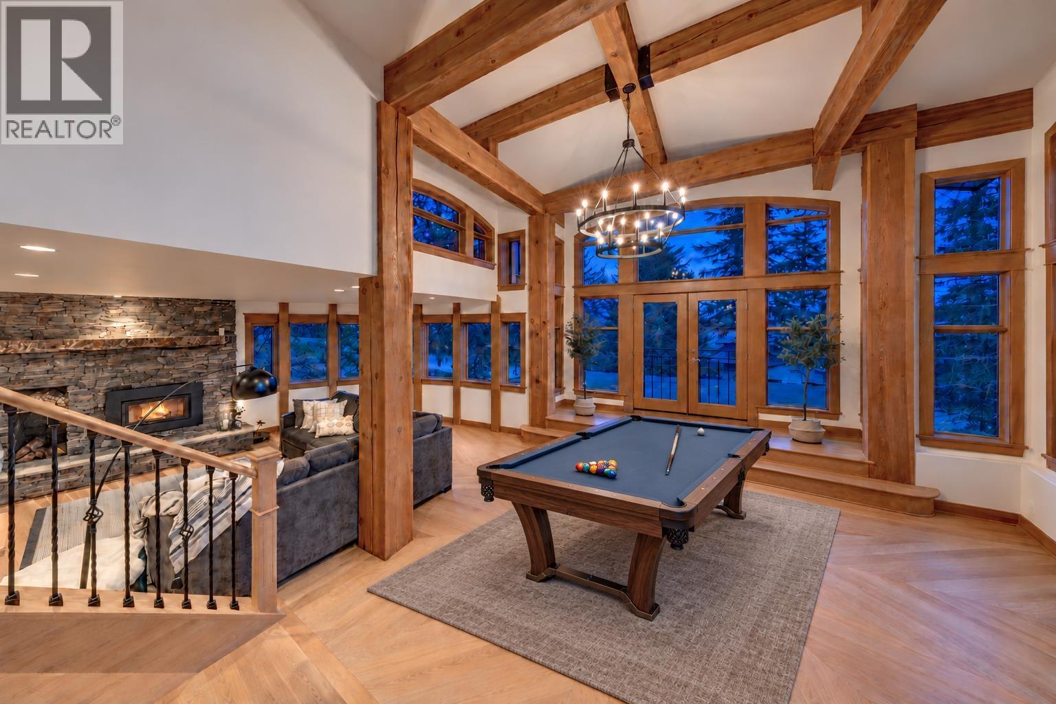 8348 MOUNTAIN VIEW DRIVE, Whistler - Image 1