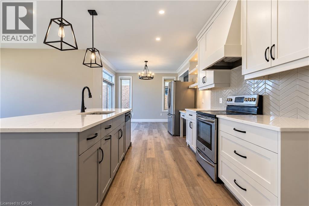 60 LARK Street, Tillsonburg — photo 11