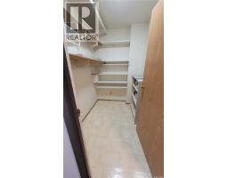 Laundry room - 203 430 5th Avenue N, Saskatoon, SK S7K6Z2 Photo 10
