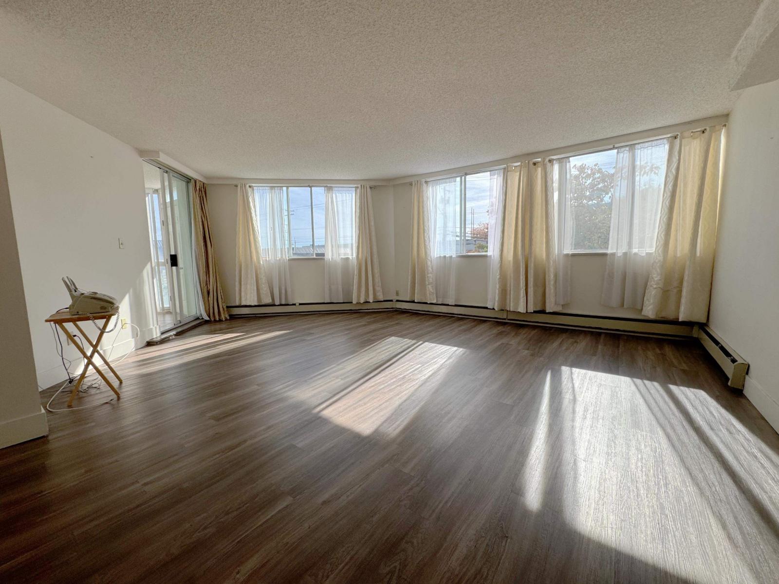 102 11881 88 AVENUE, Delta - Image 1