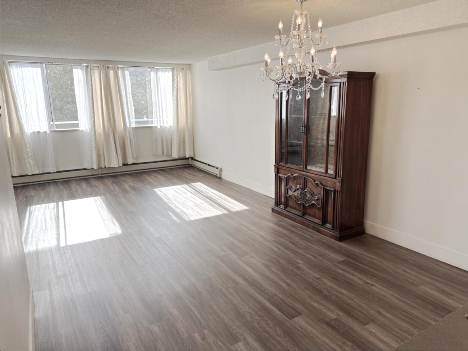 102 11881 88 AVENUE, Delta - Image 1
