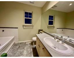 14852 57b Avenue, Surrey, BC V3S8W5 Photo 11
