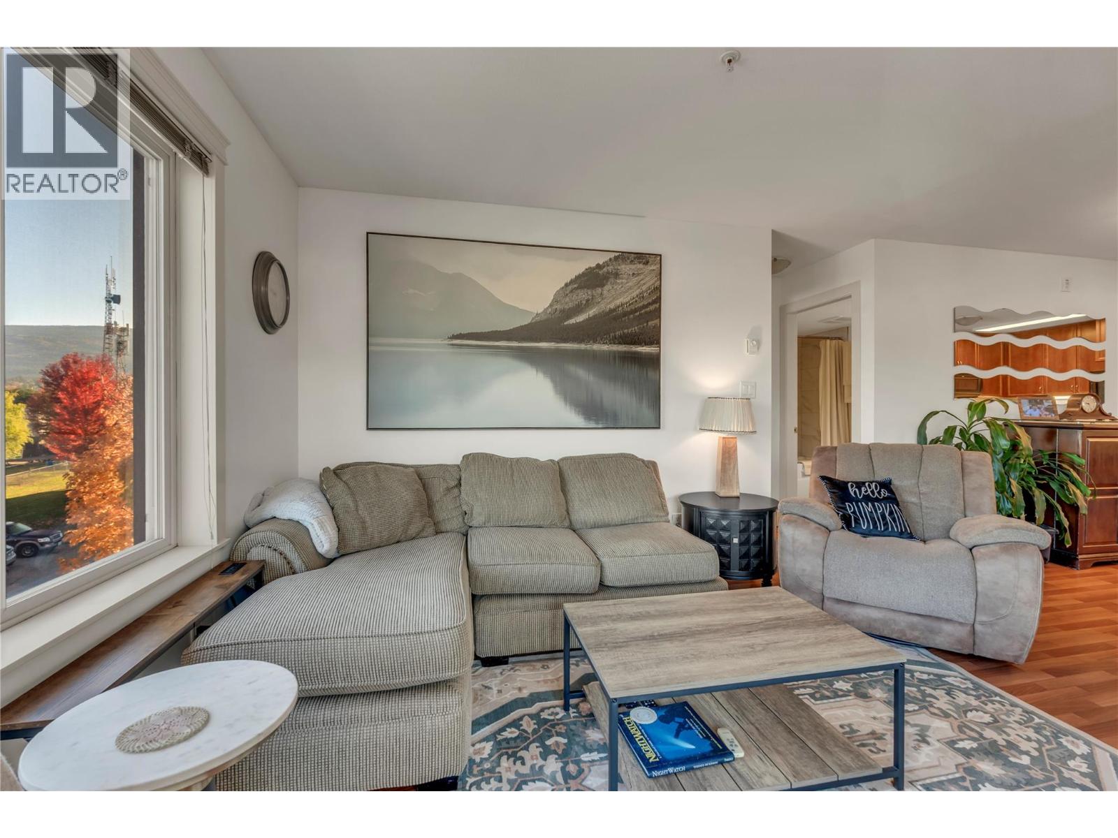 #312 256 Hastings Avenue - 14