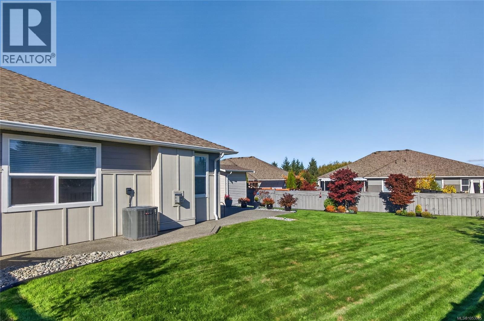 18 2000 Treelane Rd, Campbell River - Image 1