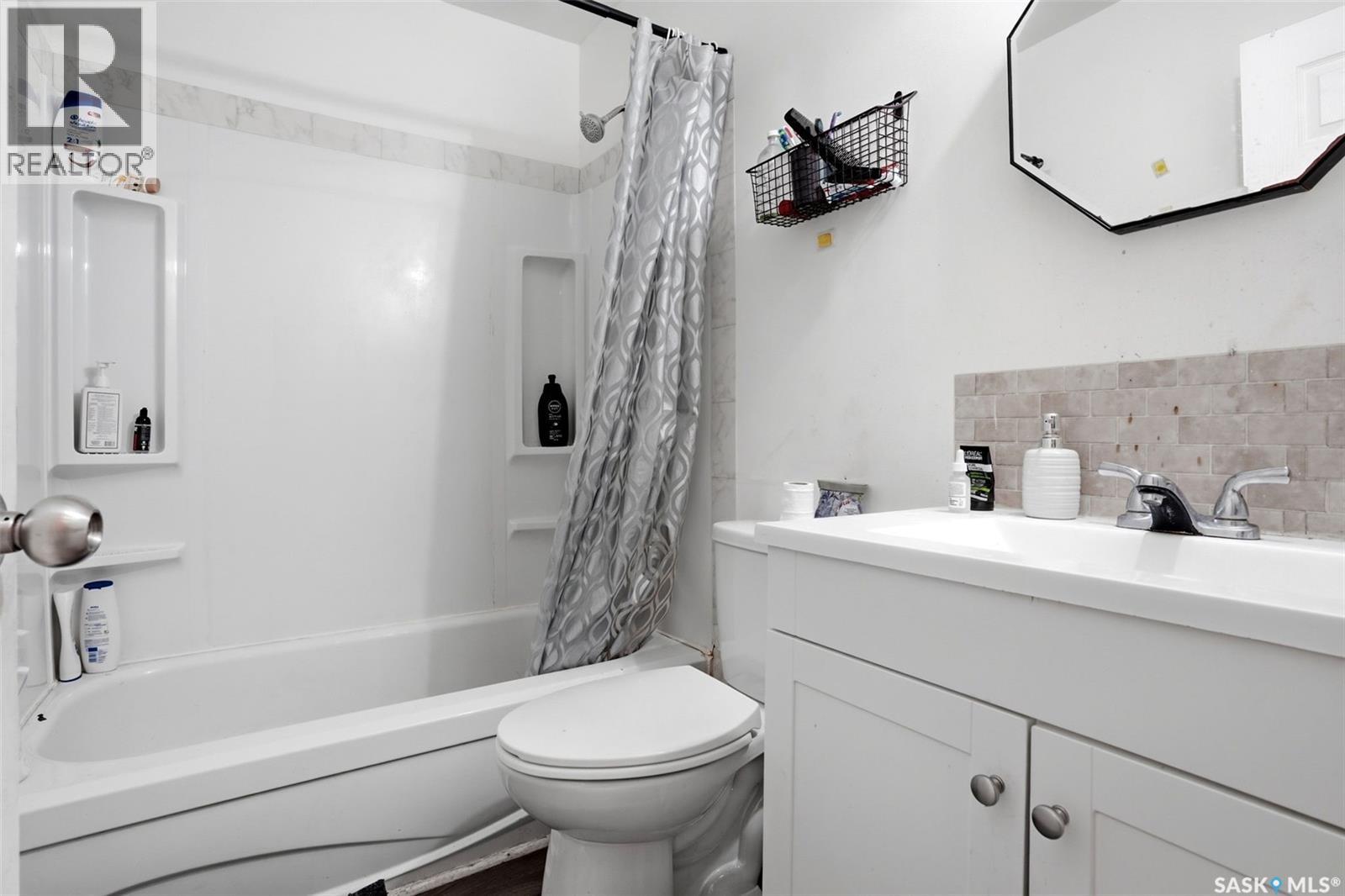 434 Halifax STREET, Regina — photo 11