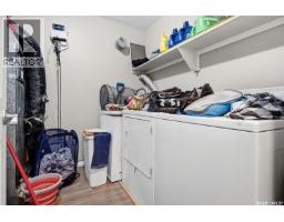 Bedroom - 434 Halifax Street, Regina, SK S4R1T3 Photo 13