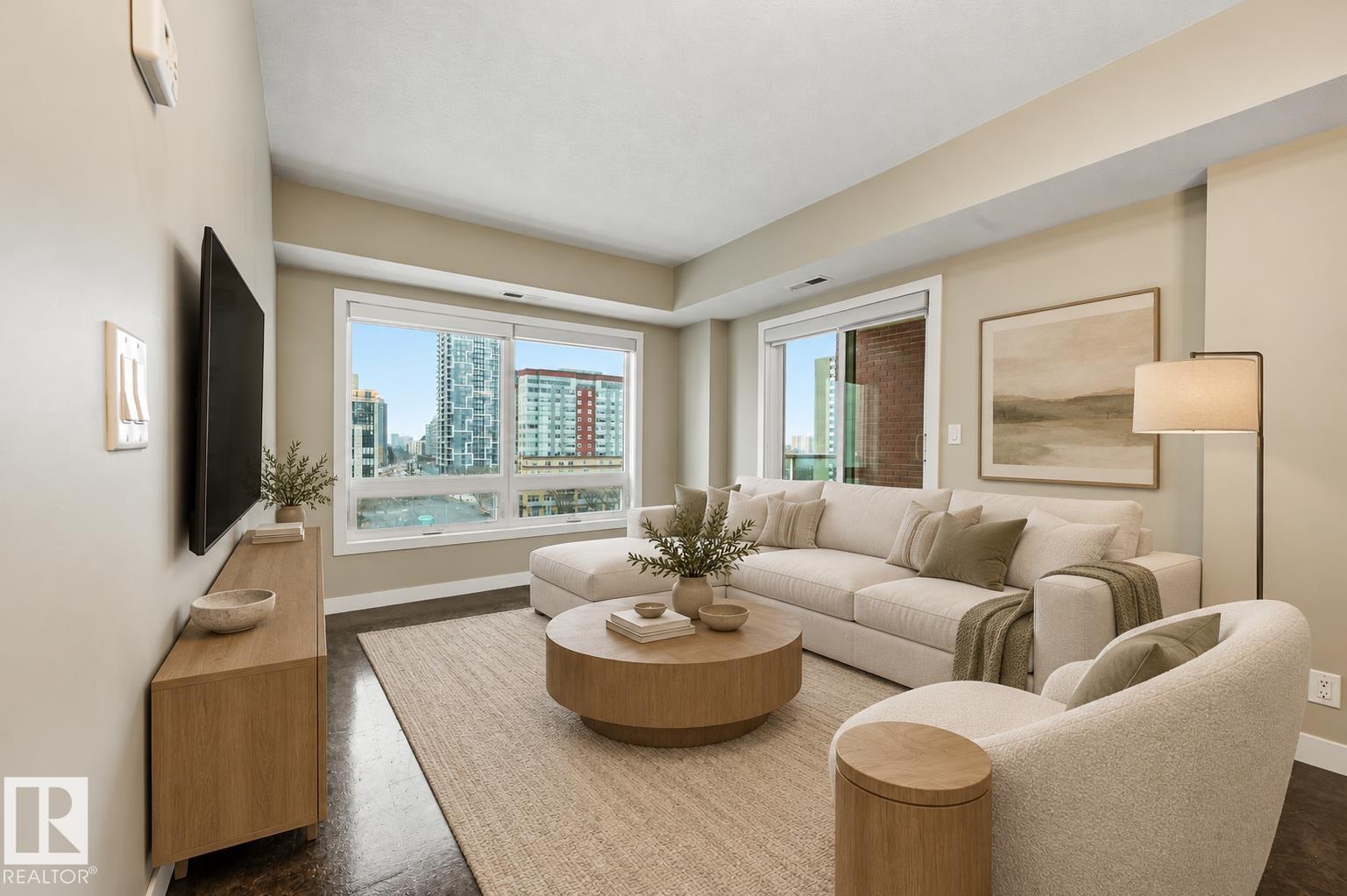 #805 10055 118 ST NW