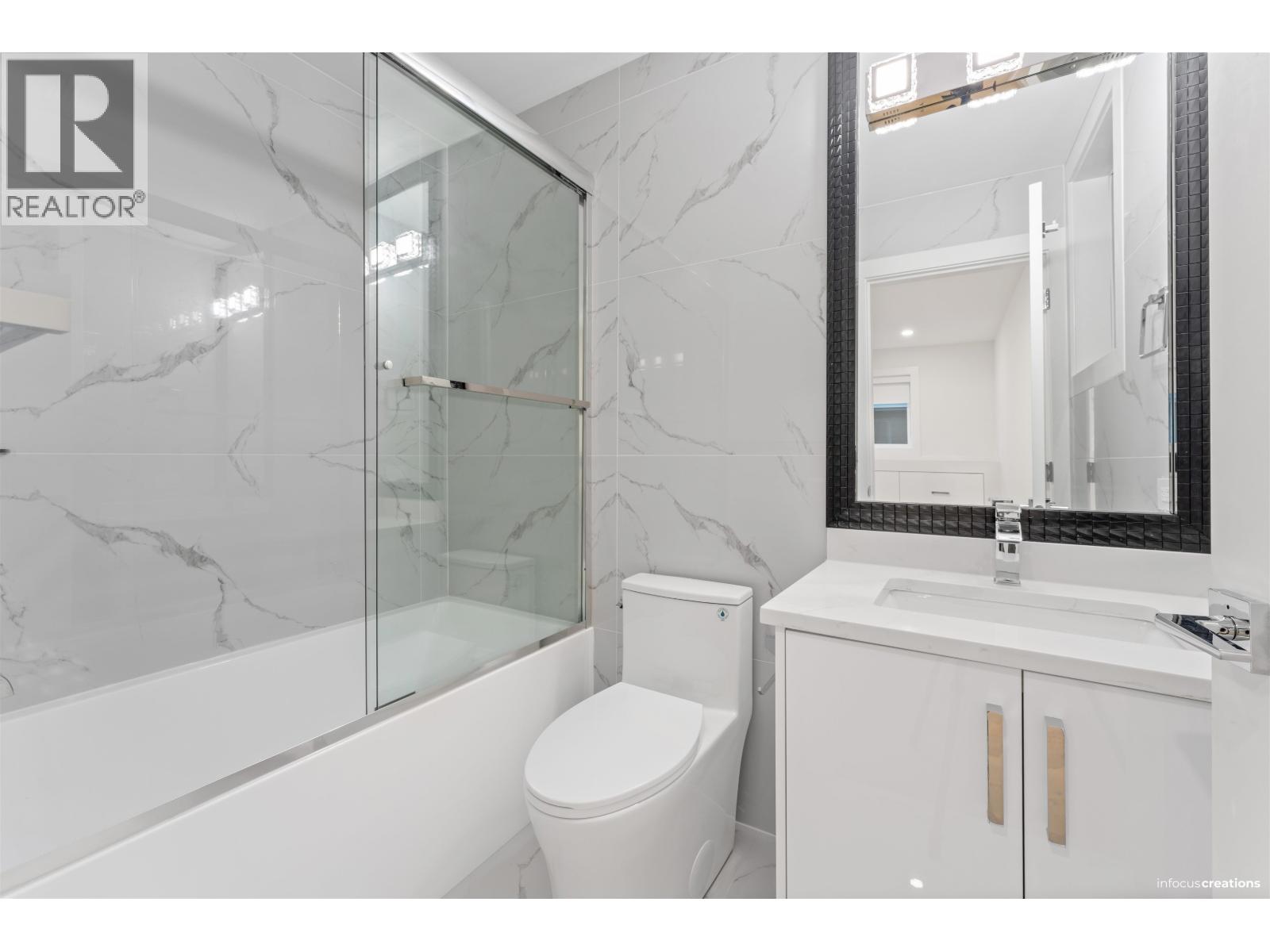 5754 16A AVENUE, Delta - Image 1