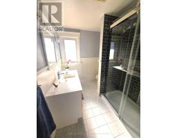 1205 Emperor Avenue, Ottawa, ON K1Z8C3 Photo 19