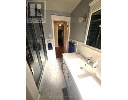 1205 Emperor Avenue, Ottawa, ON K1Z8C3 Photo 22