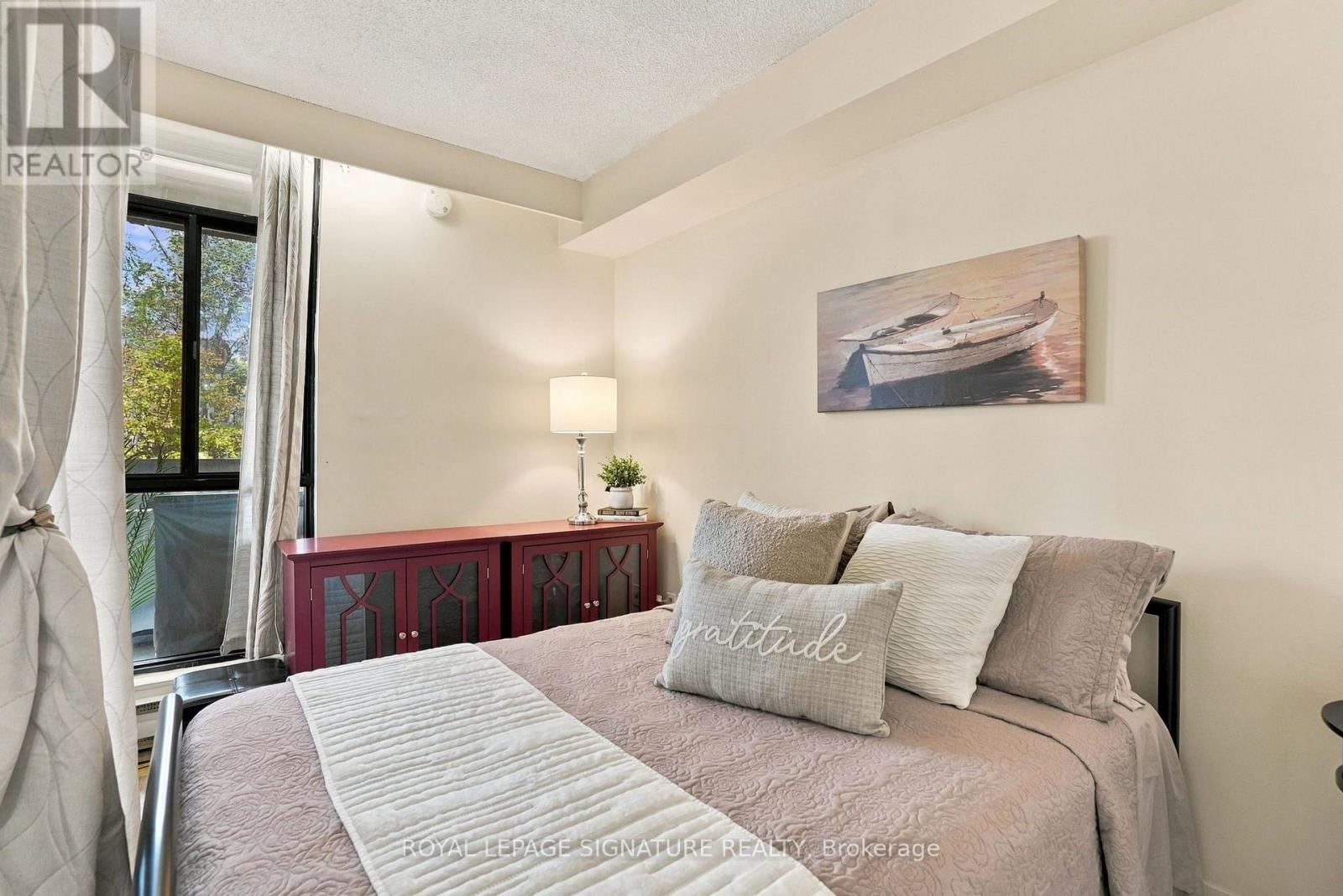 5-410- 50 Old Kingston Road, Toronto, ON photo 11